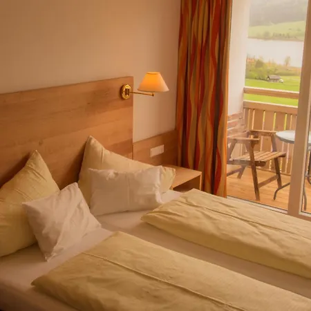 Lejlighedshotel Kolbitsch Mit Seeblick 4*