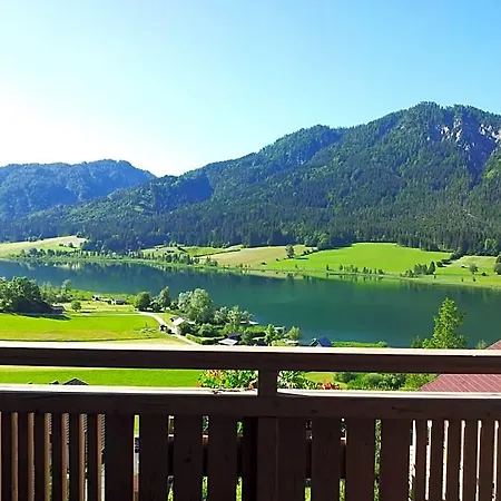 Kolbitsch Mit Seeblick 公寓式酒店 4*
