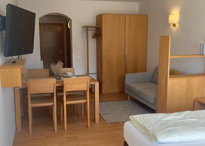 Kolbitsch Mit Seeblick Hotel apartamentowy Weissensee