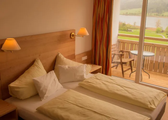 Aparthotel Kolbitsch Mit Seeblick 3*